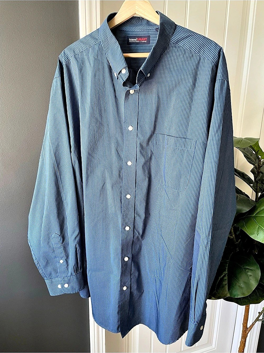 travelSMART Gingham Button Down Shirt in Blue Like New Men’s Size 2XT